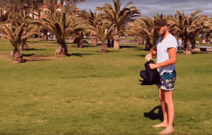 Inflatable Air Sofa Lounger Lazy Couch in Portable Bag (HOT PINK) - grandhubs.shop