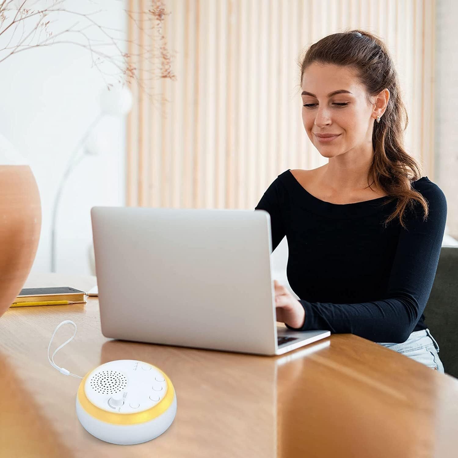 Tranquil Sleep White Noise Portable Sound Machine Baby Soothing Sounds with Adjustable Timer