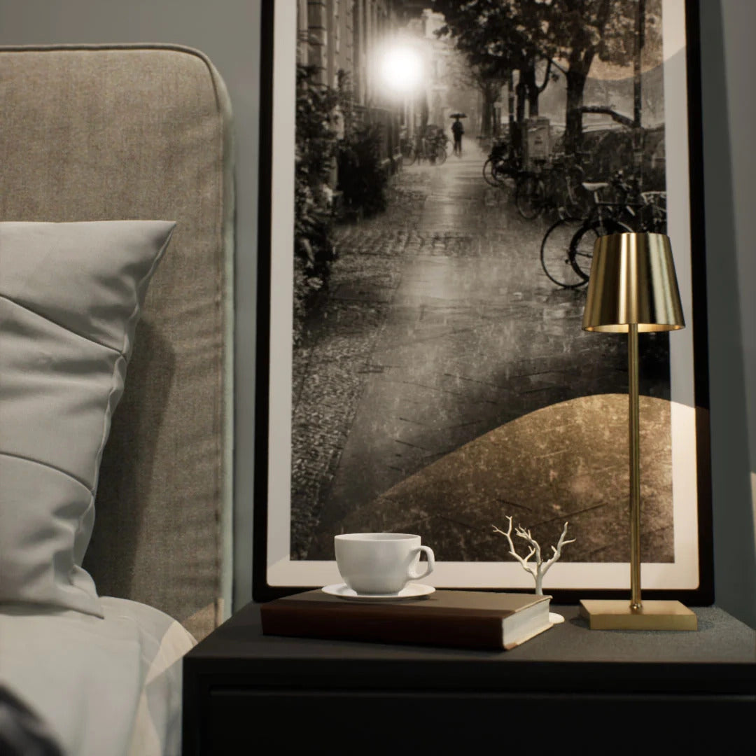 Luxury Designer LED Metal Tall Table Lamp Cordless Touch Sensor Night Light (Gold)